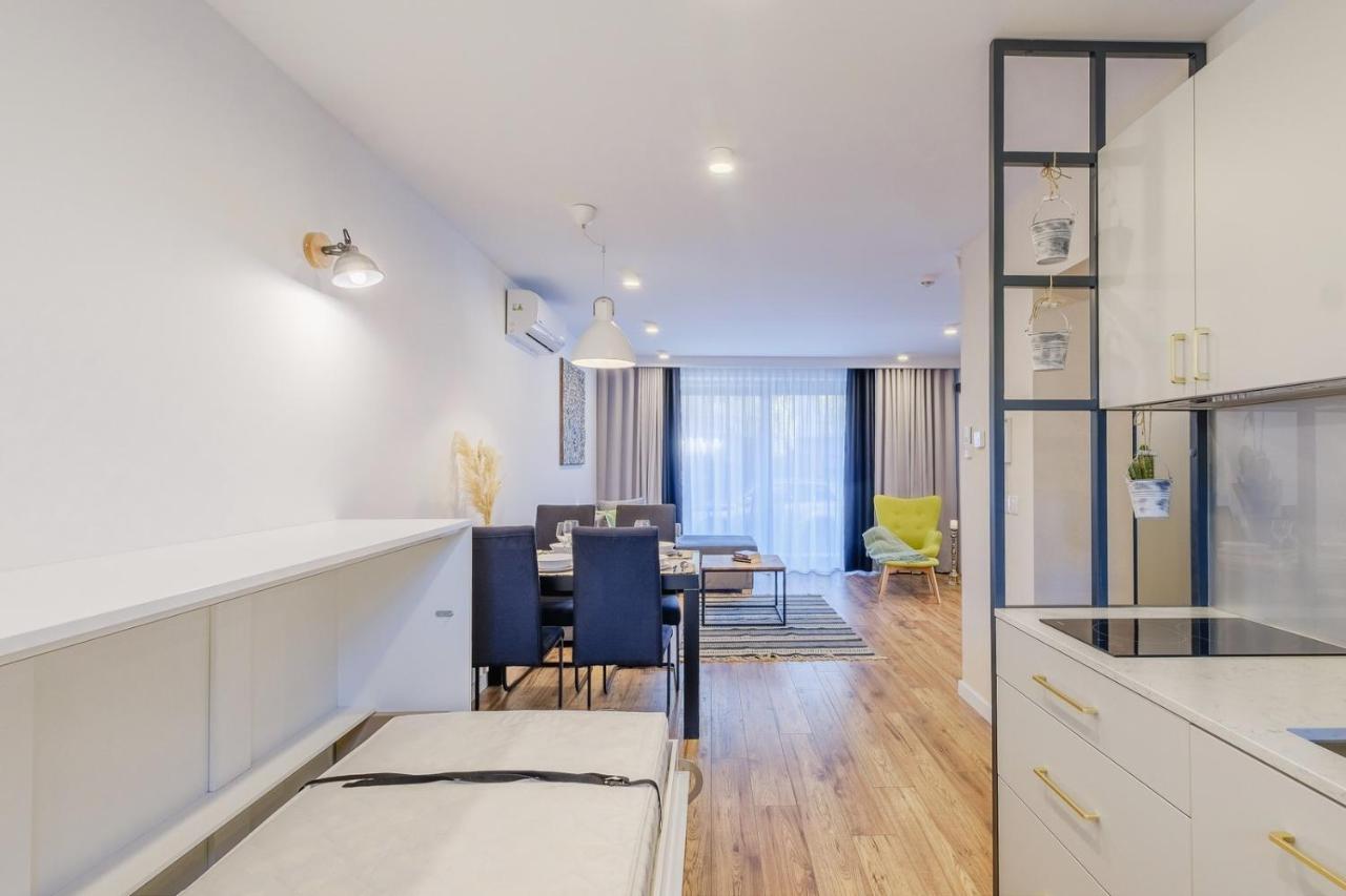 Rezydencja Ornak 5 - Stylowe Apartamenty Z Balkonami I Jacuzzi, 5 Min Pieszo Do Krupowek, Izby Podhalanskie Zakopane Luaran gambar
